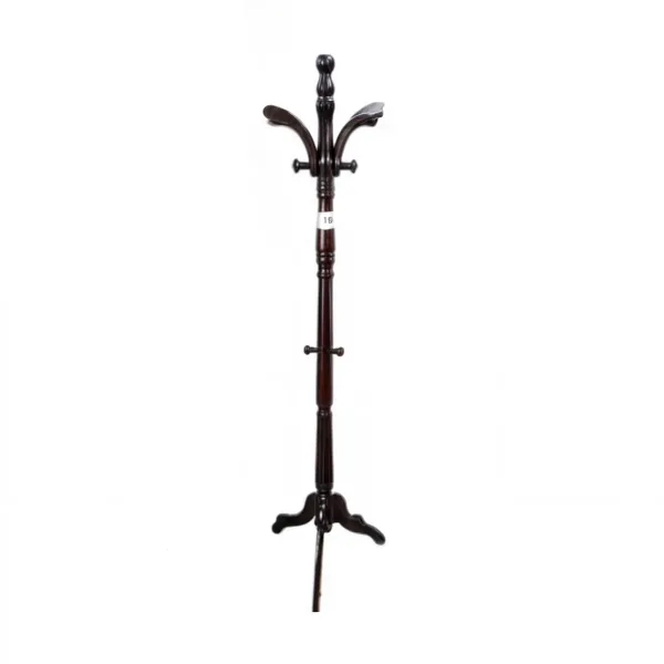 Porte-manteau modèle 819